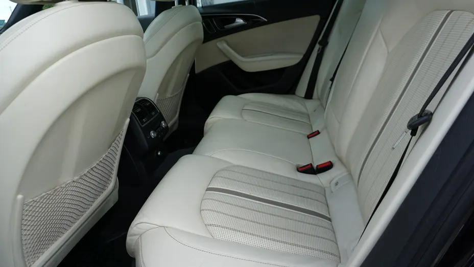 AUDI A6 Avant -