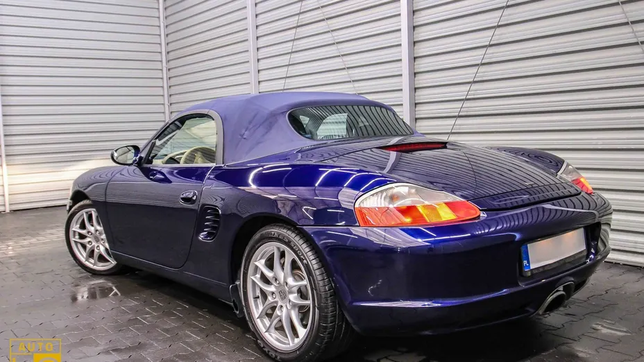 PORSCHE Boxster -