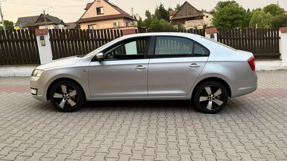 SKODA Rapid -