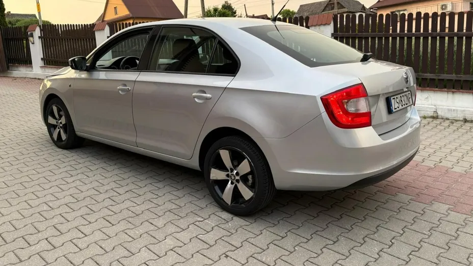 SKODA Rapid -
