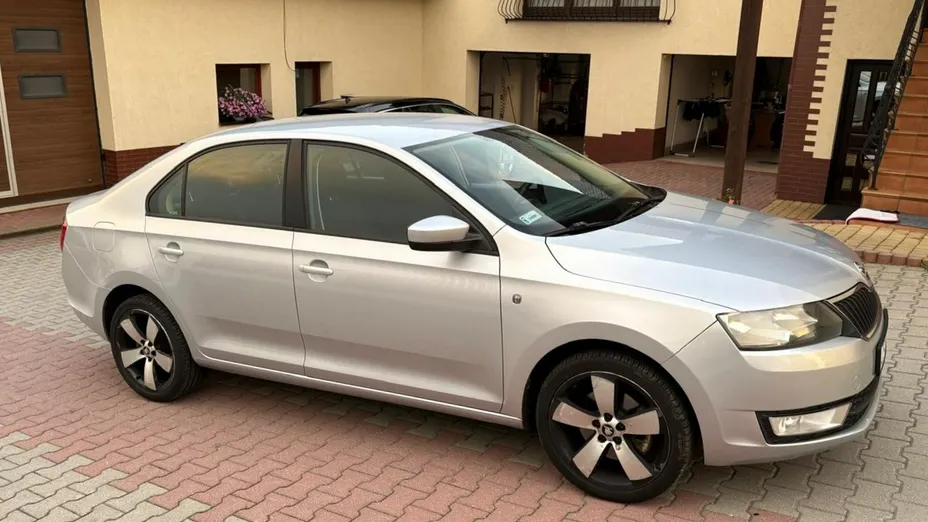 SKODA Rapid -