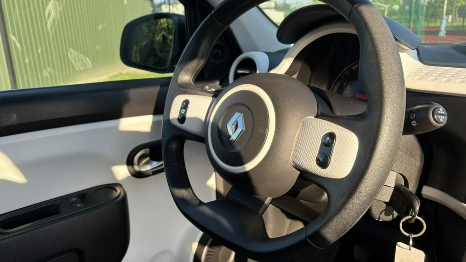 RENAULT Twingo -