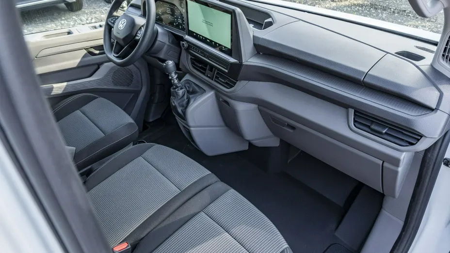 VOLKSWAGEN Transporter -