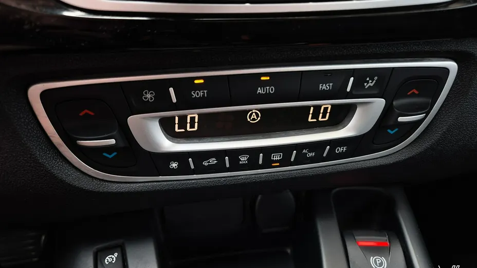RENAULT Grand Scenic -