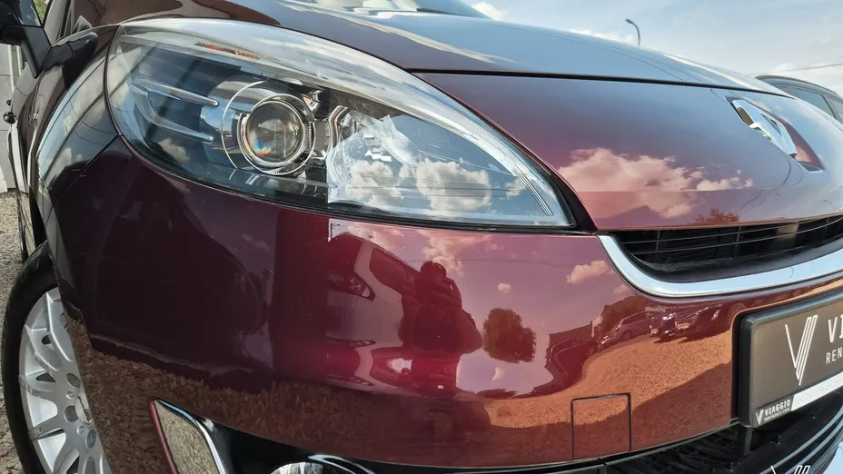 RENAULT Grand Scenic -