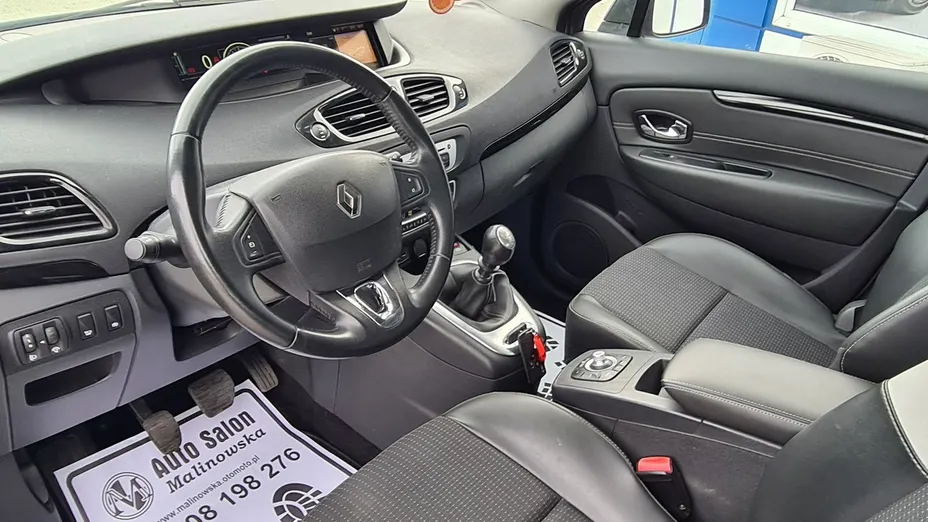 RENAULT Grand Scenic -