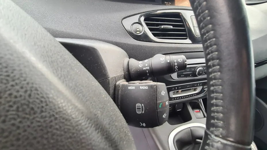 RENAULT Grand Scenic -