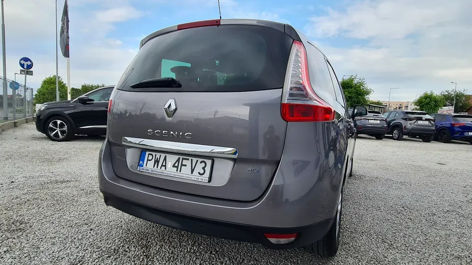 RENAULT Grand Scenic -