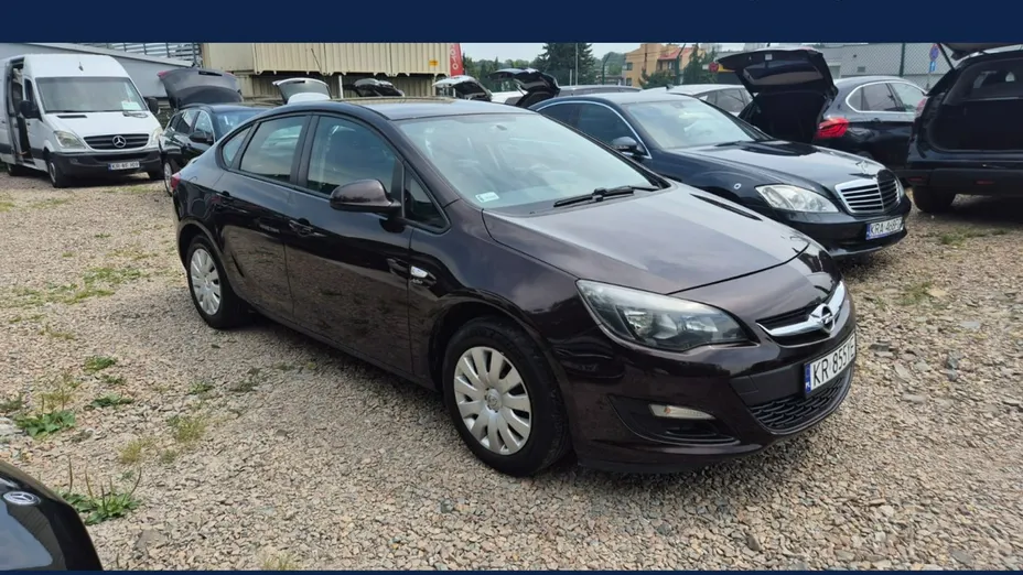 OPEL Astra -