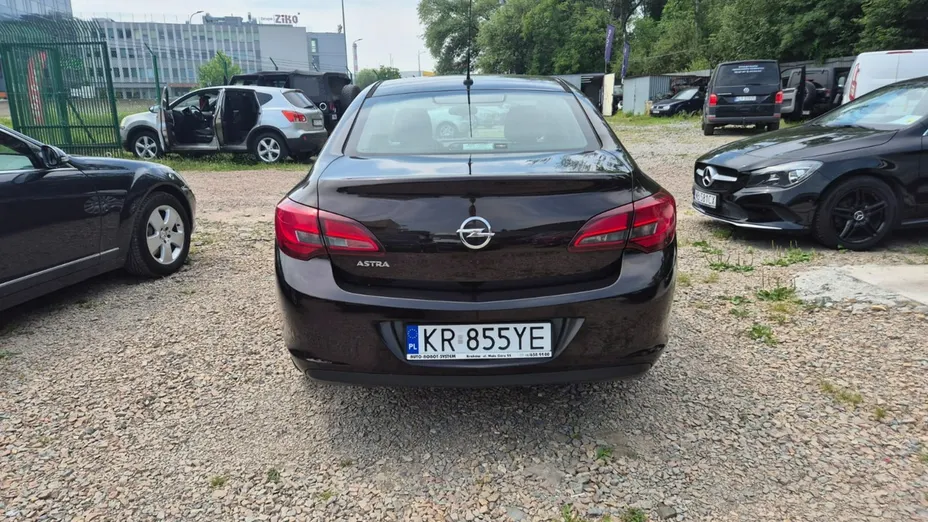 OPEL Astra -