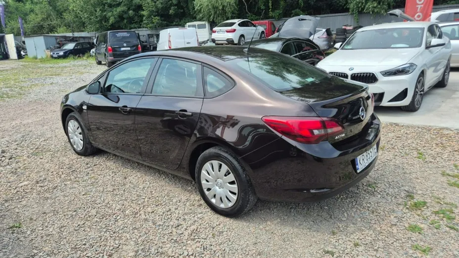 OPEL Astra -