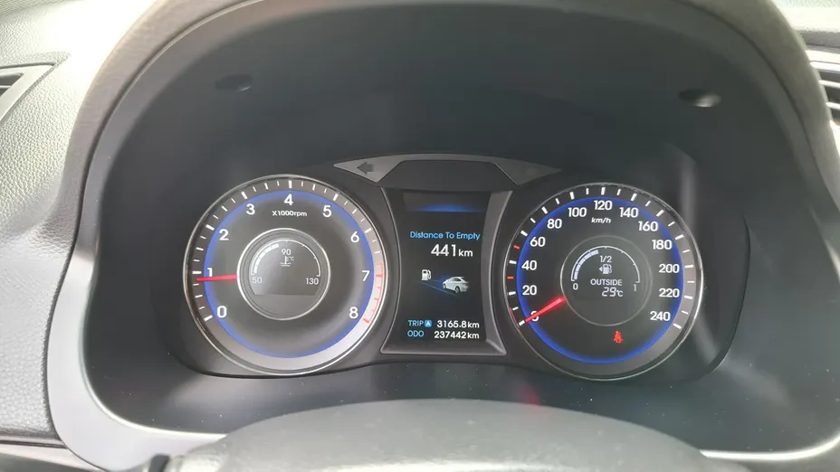HYUNDAI i40 -