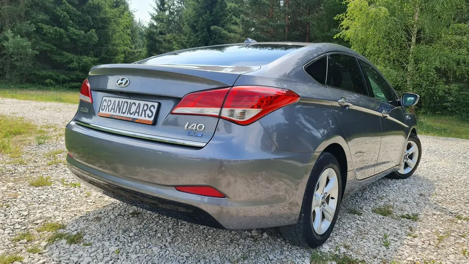 HYUNDAI i40 -