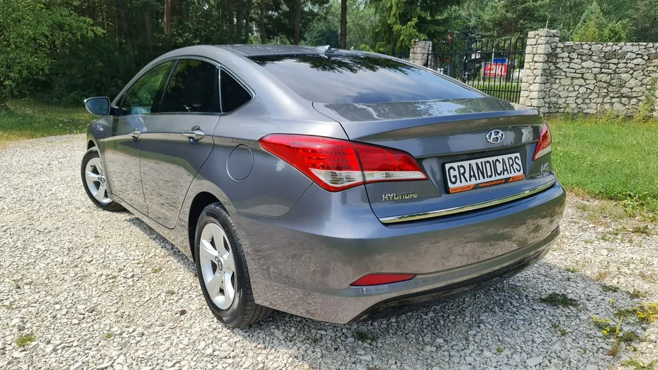 HYUNDAI i40 -