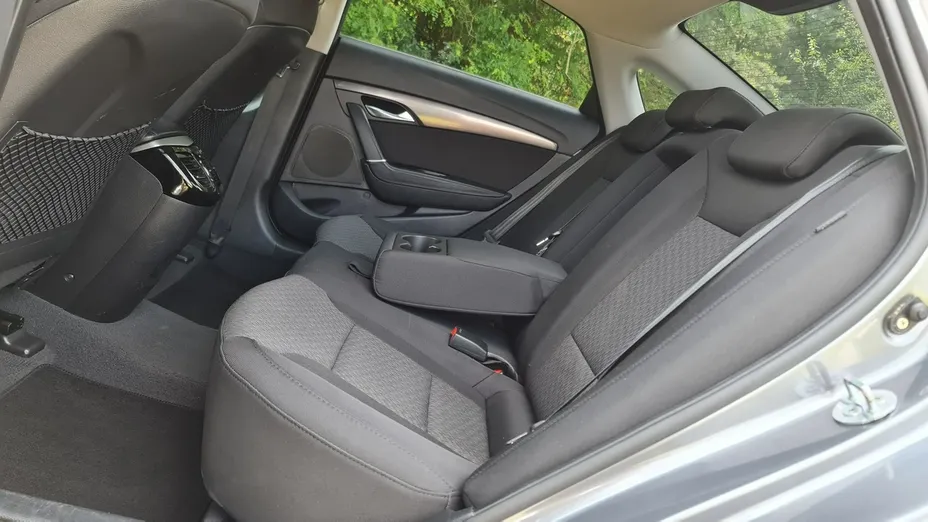 HYUNDAI i40 -