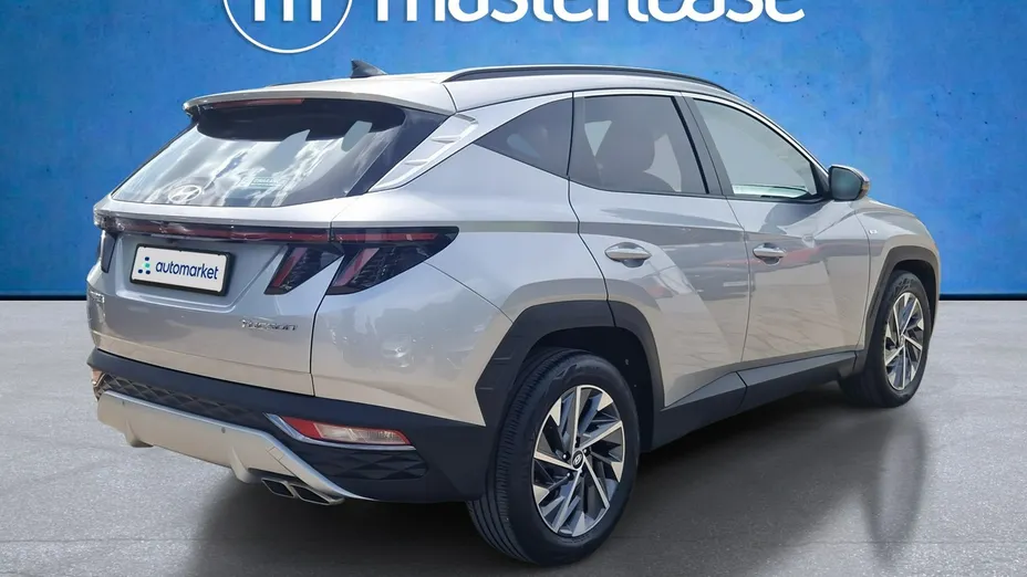 HYUNDAI Tucson -