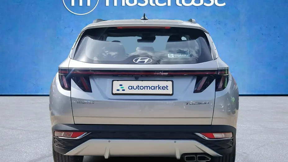 HYUNDAI Tucson -