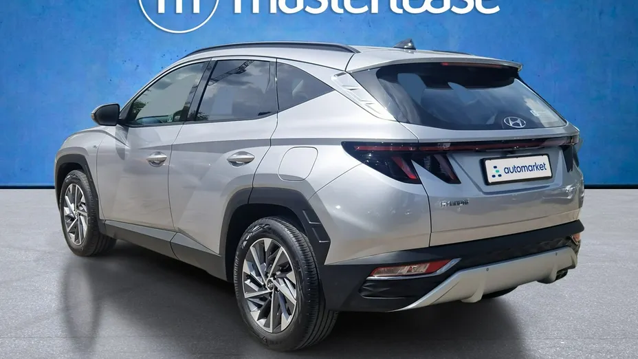 HYUNDAI Tucson -