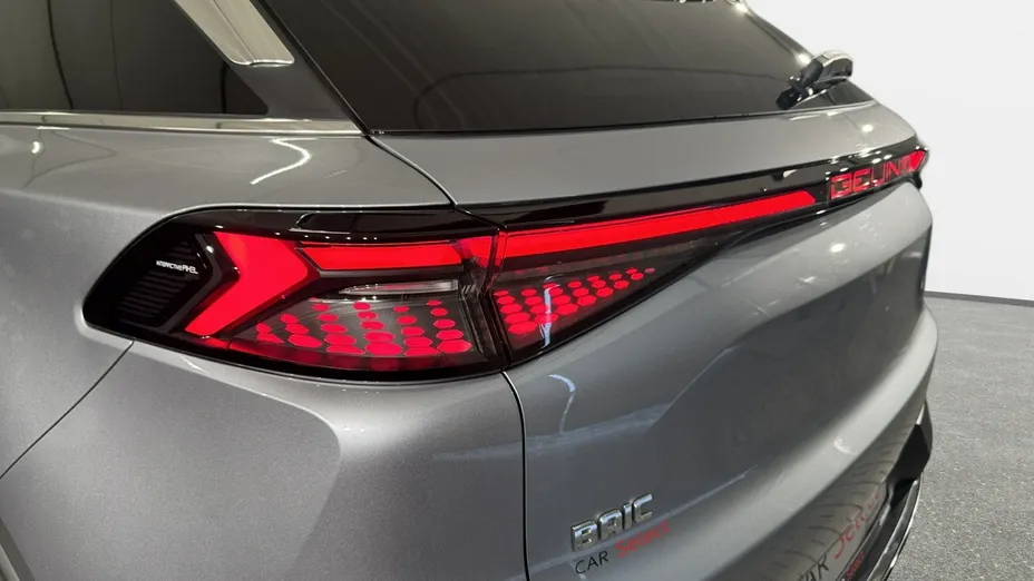 BAIC Beijing 7 -