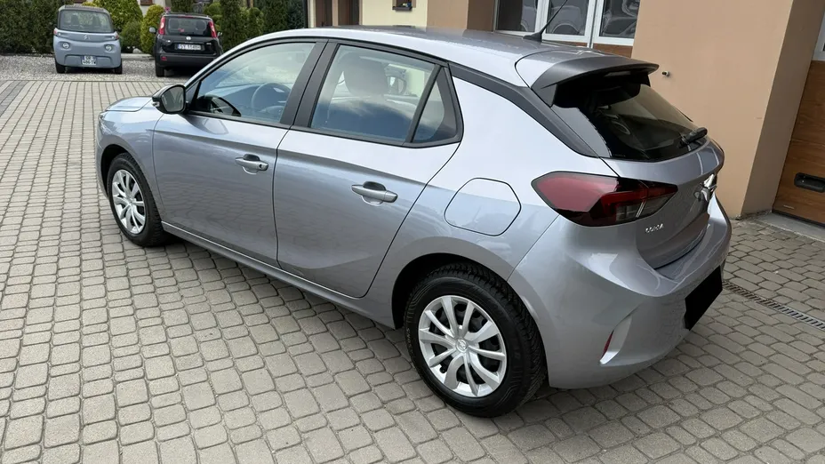 OPEL Corsa -