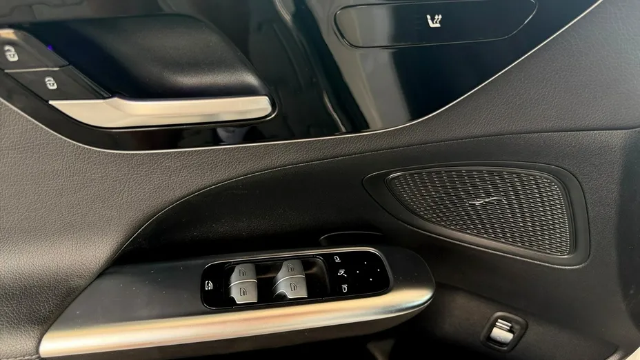 MERCEDES-BENZ C Klasa -