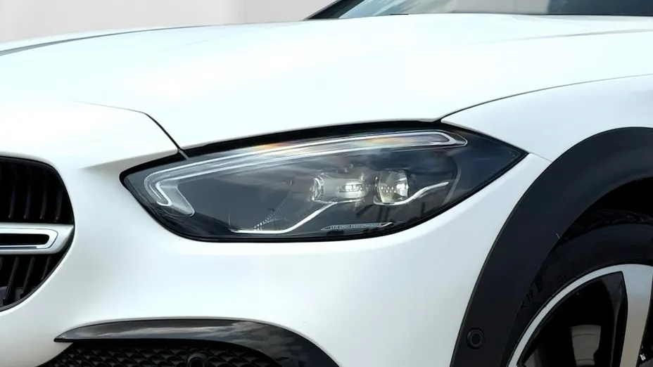 MERCEDES-BENZ C Klasa -