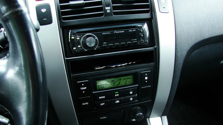 HYUNDAI Tucson -