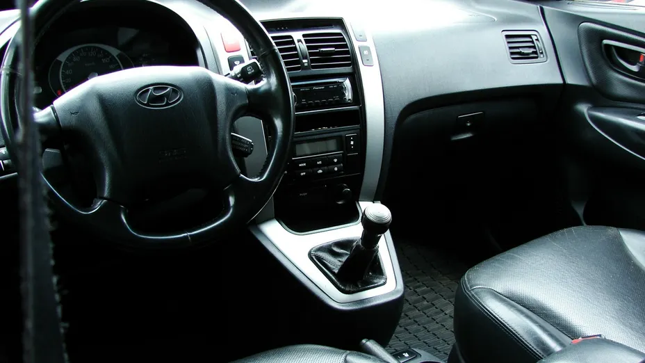 HYUNDAI Tucson -