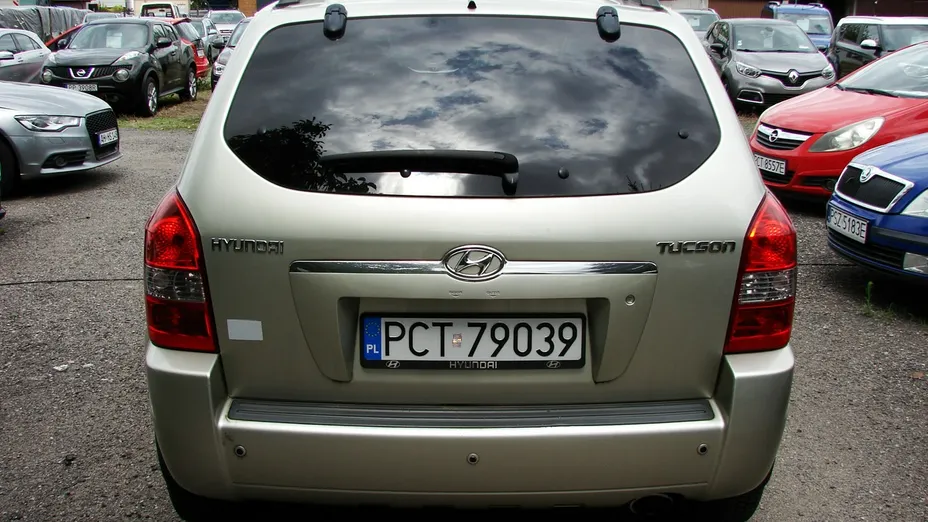 HYUNDAI Tucson -
