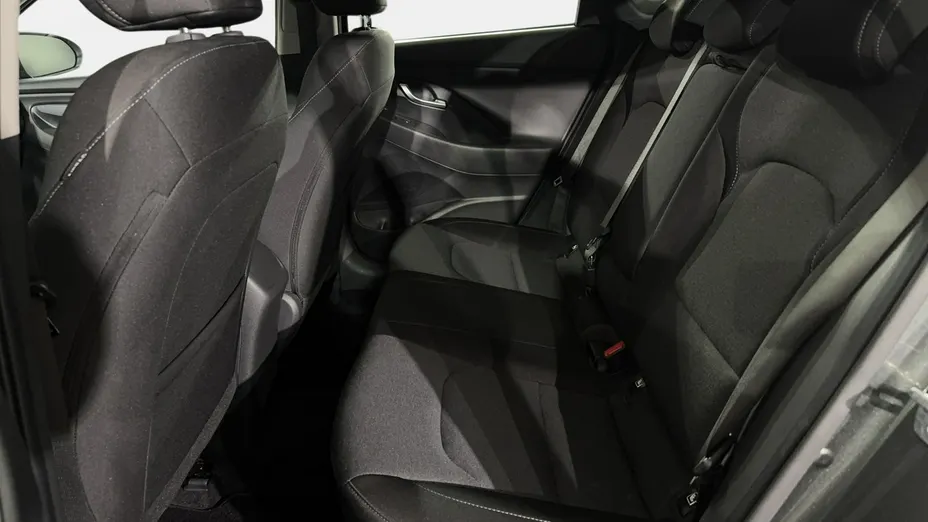 HYUNDAI i30 -