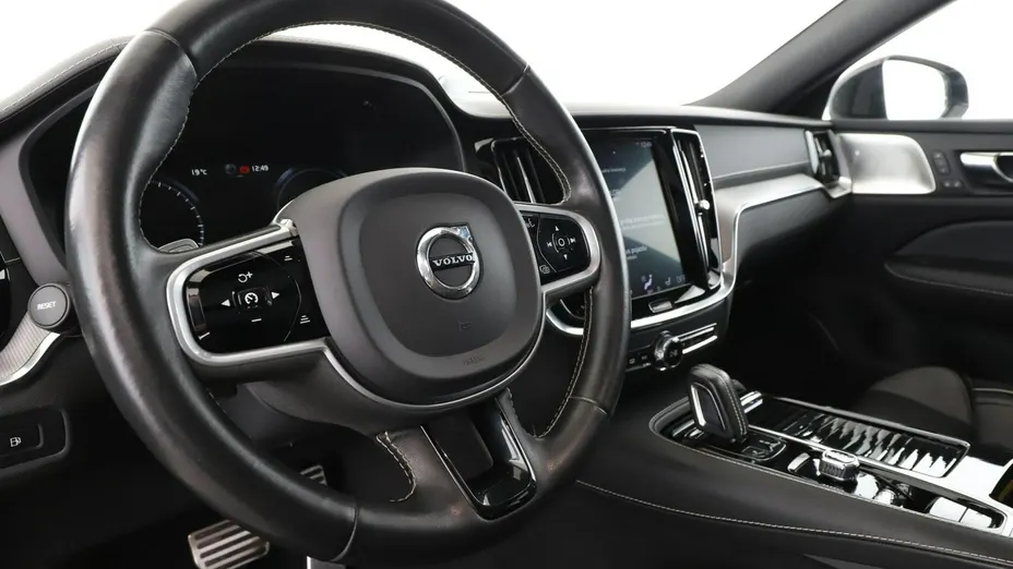 VOLVO S60 -