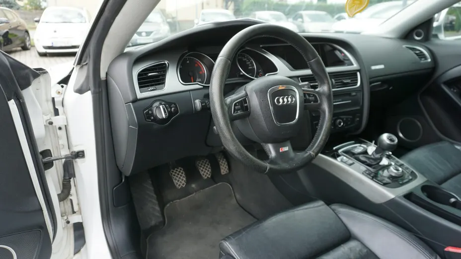 AUDI A5 -
