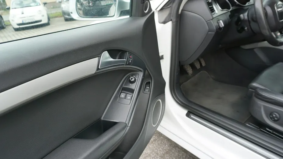 AUDI A5 -