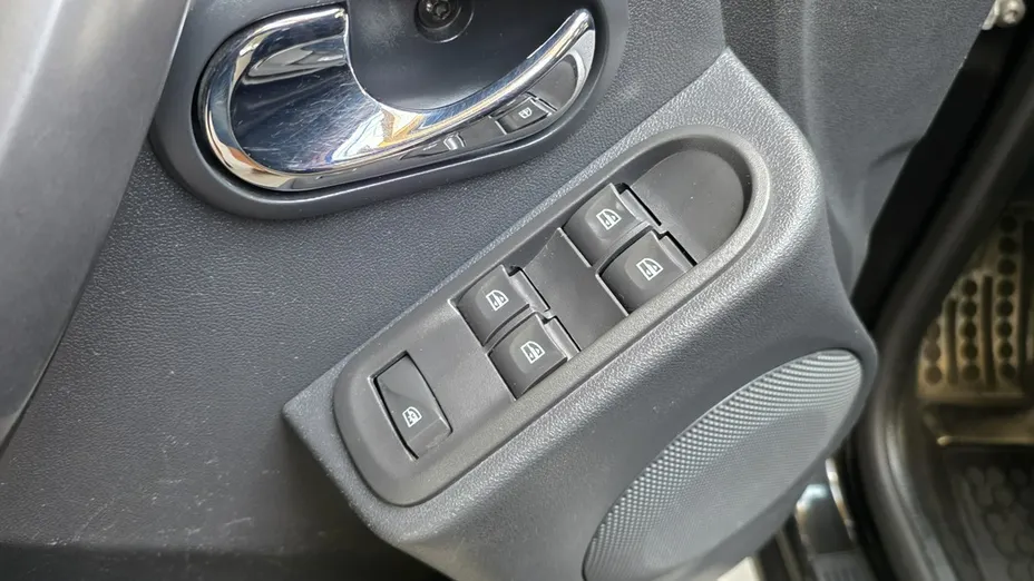 DACIA Duster -