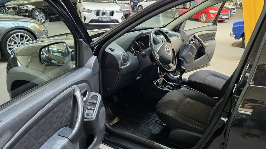 DACIA Duster -