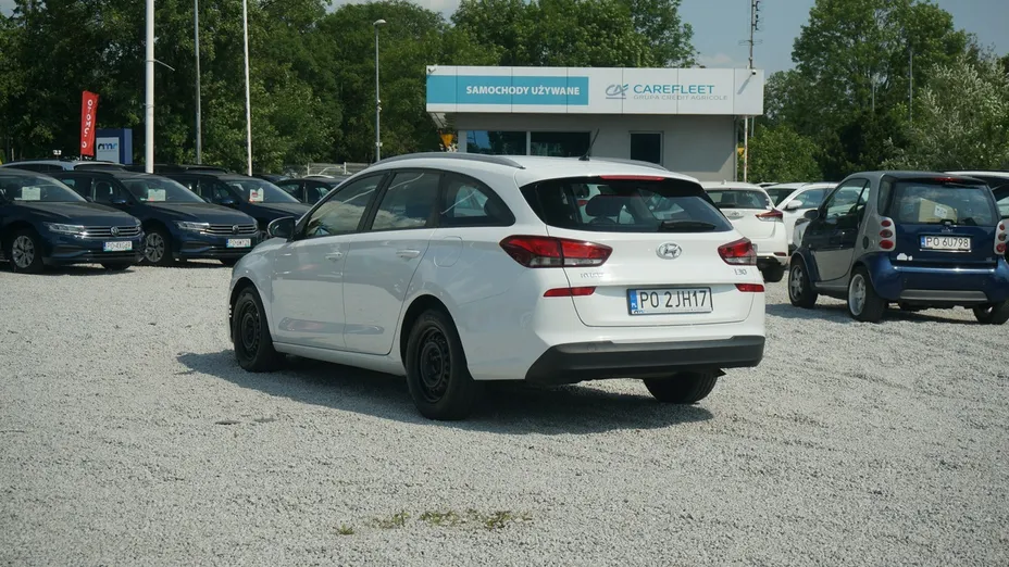 HYUNDAI i30 -