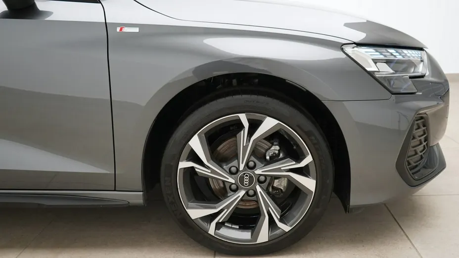 AUDI A3 Sportback -