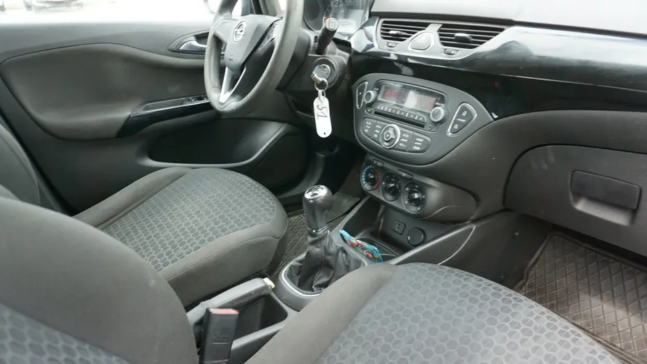 OPEL Corsa -