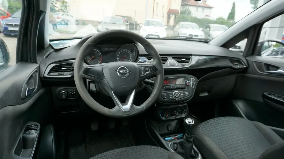 OPEL Corsa -