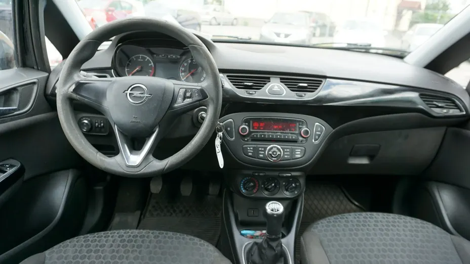 OPEL Corsa -
