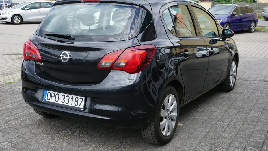 OPEL Corsa -