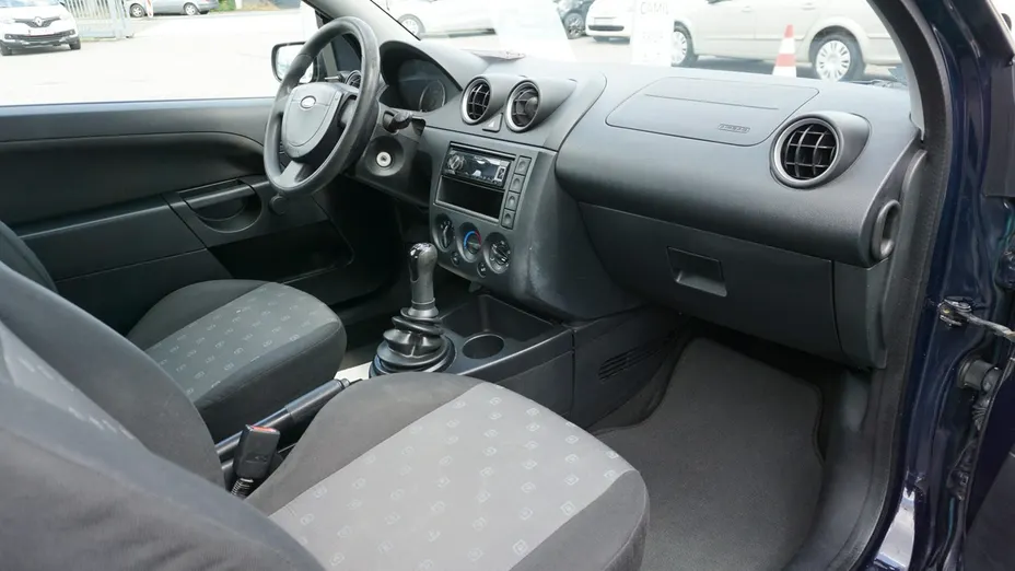 FORD Fiesta -