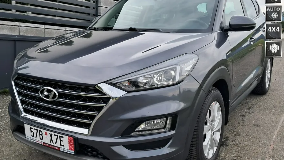 HYUNDAI Tucson -