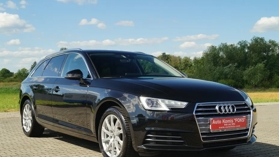AUDI A4 -