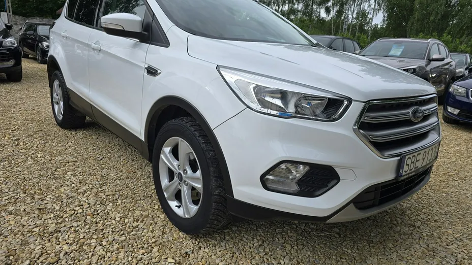 FORD Kuga -