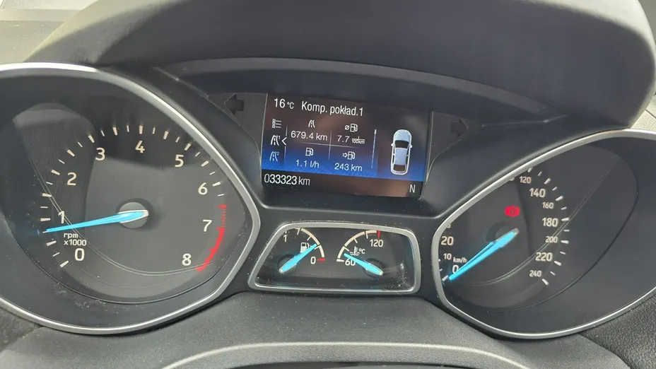 FORD Kuga -
