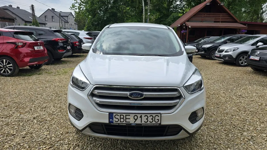 FORD Kuga -