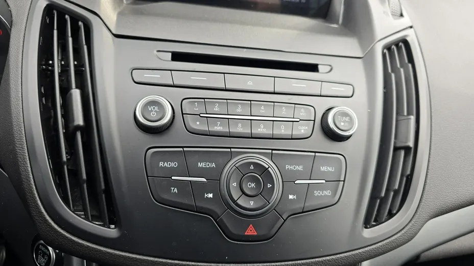 FORD Kuga -