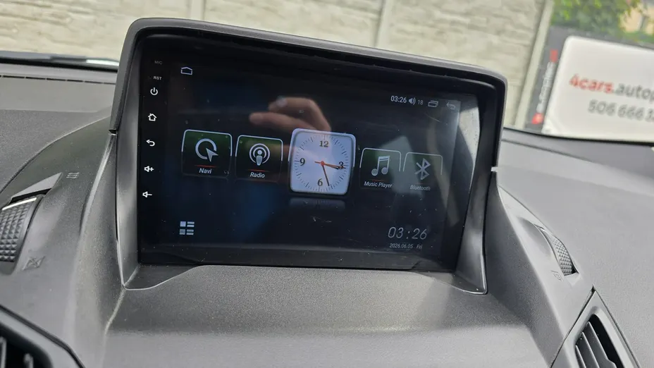 FORD Kuga -