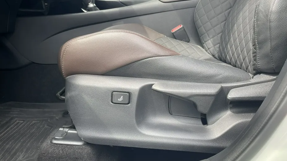 TOYOTA C-HR -